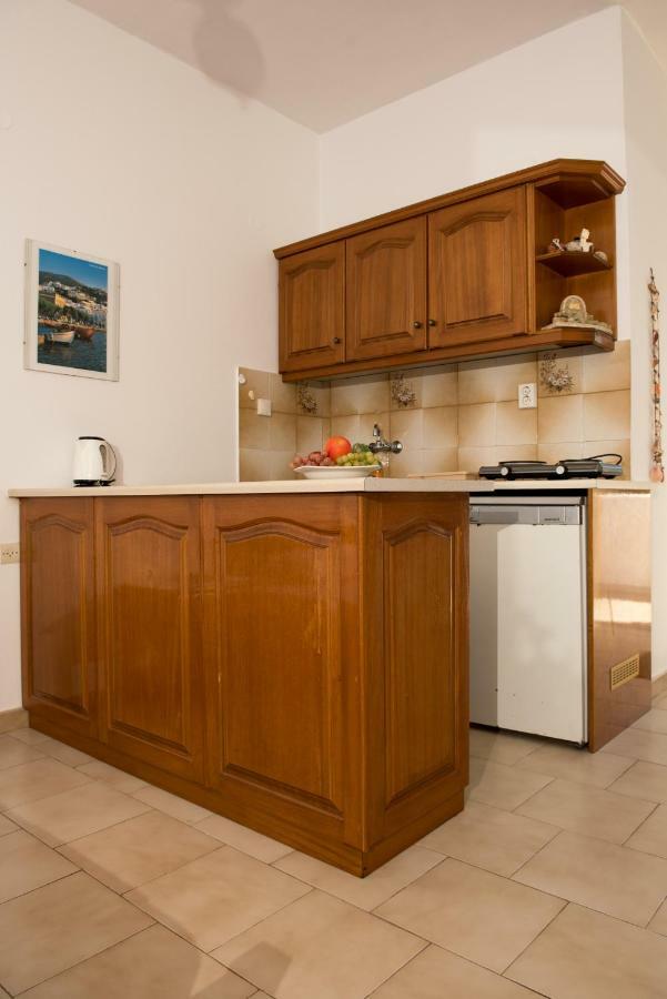 Olga Apartments อลินดา ภายนอก รูปภาพ